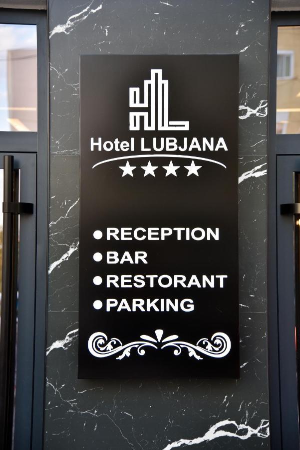 Hotel Lubjana Драч Екстериор снимка